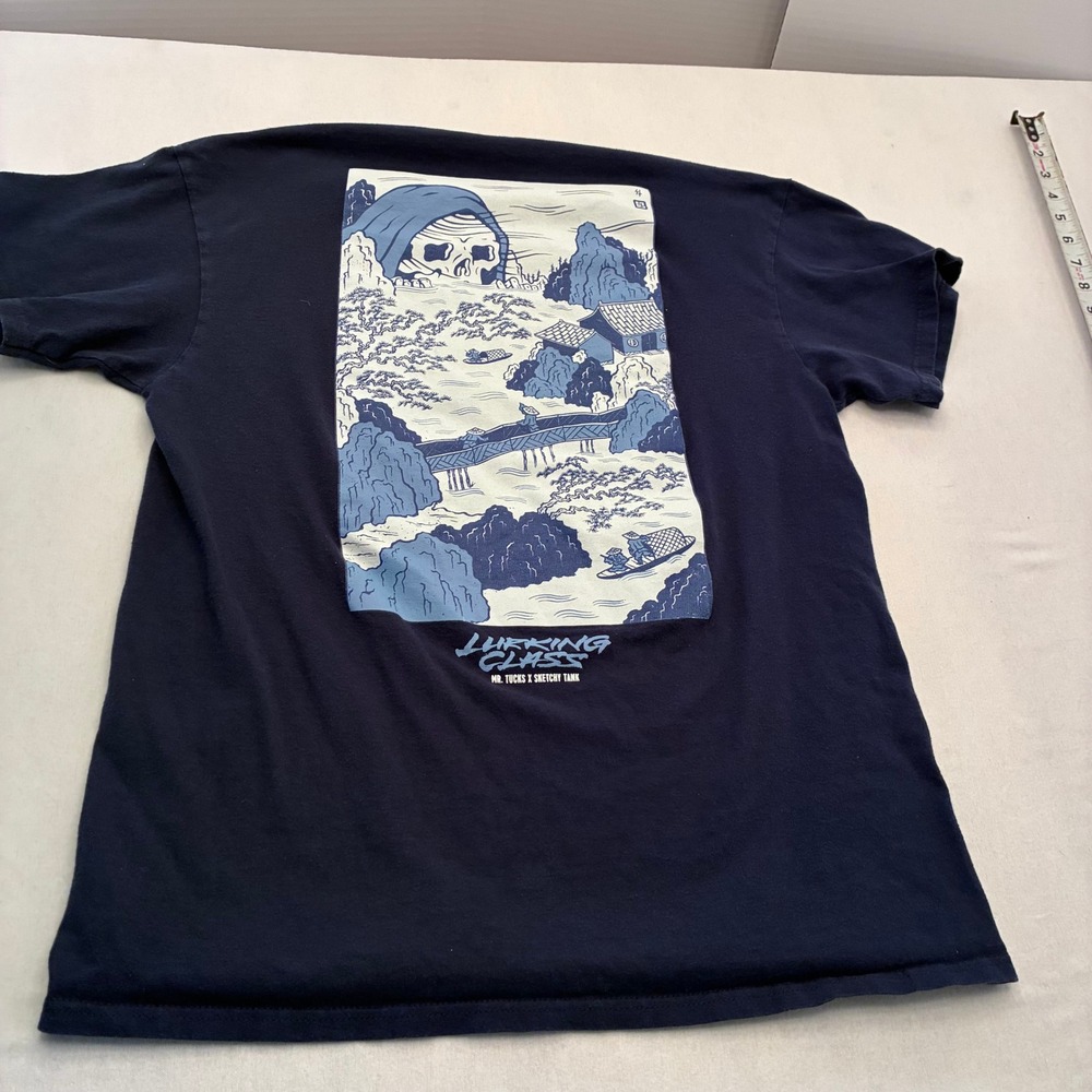 Lurking Class Mr Tucks x Sketchy Tank Navy Blue Graphic T-Shirt Mens Large